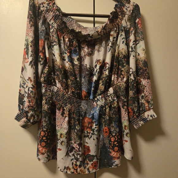 Nicole Miller Vibrant Floral Print Blouse - Picture 5 of 5